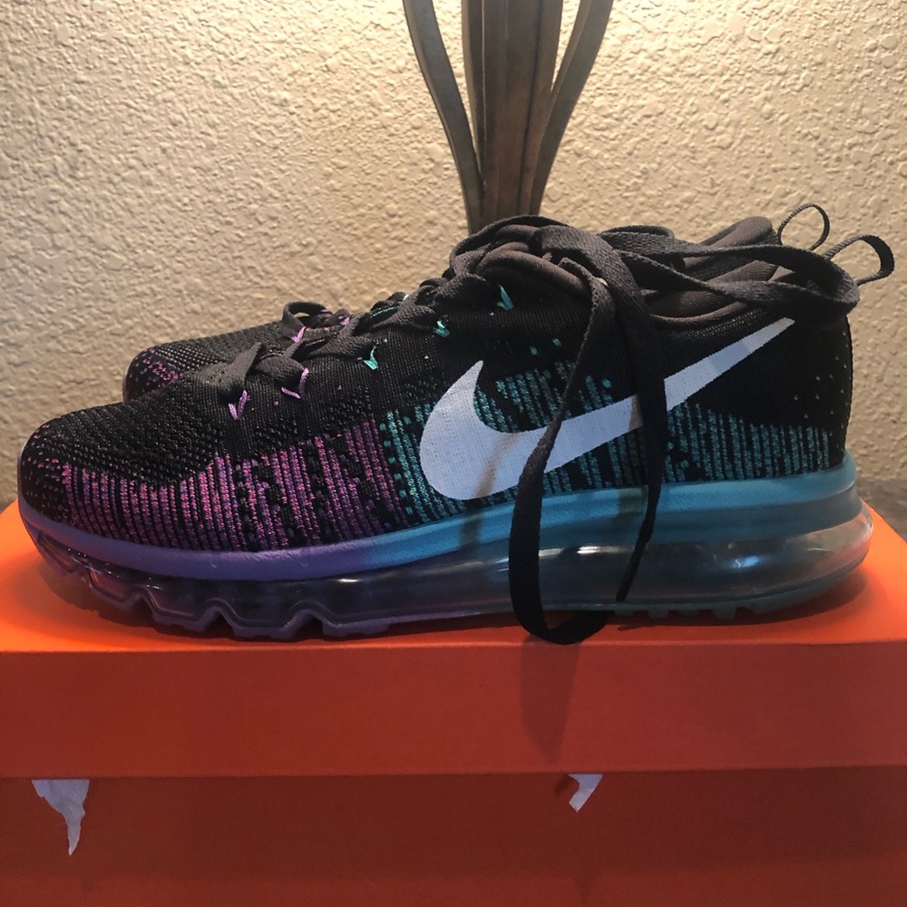 Nike Shoes Size US 7